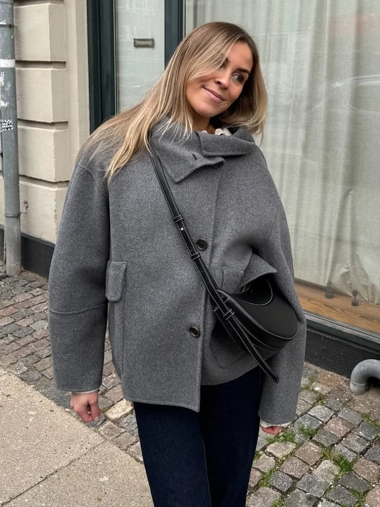 Chic and Elegant Stand Collar Woolen Jacket for Women - Perfect for Autumn/Winter Nights