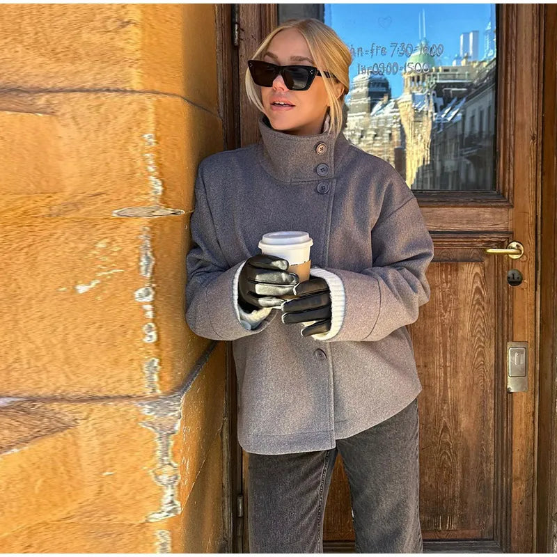 Chic and Elegant Stand Collar Woolen Jacket for Women - Perfect for Autumn/Winter Nights